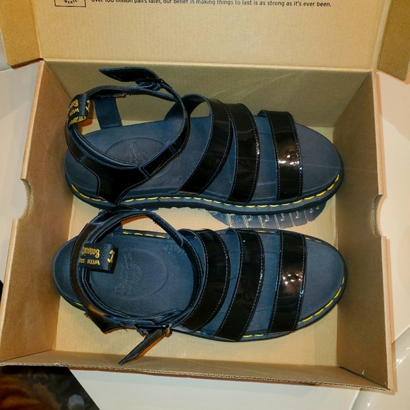 Dr. Martens Shoes - Dr martens airwair sandals